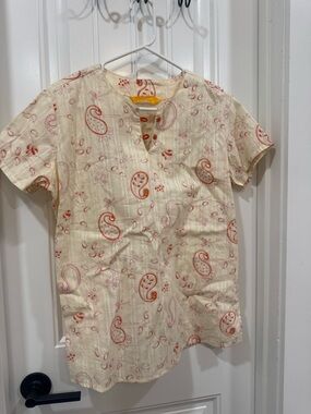 Annabelle Cream Paisley Short-Sleeve Top